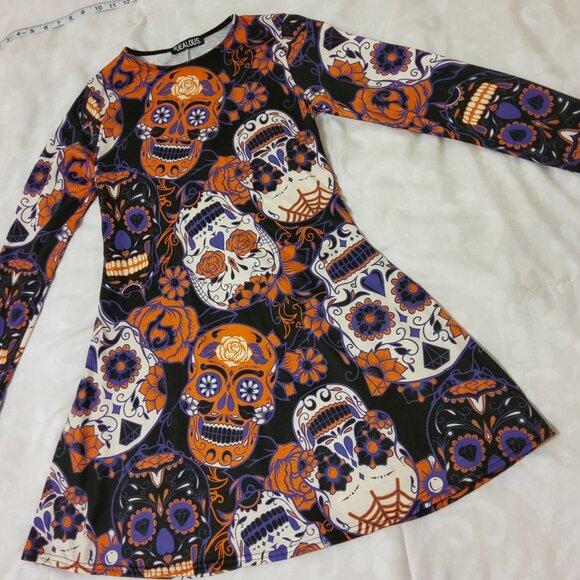 Halloween Prints Long Sleeves Spooky Scary Flared Swing Dress - Picture 2 of 5